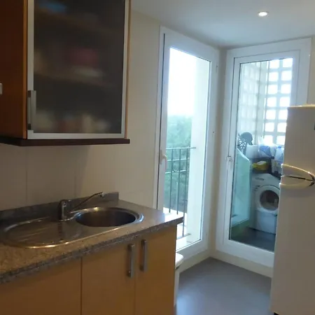 Lovely Bedroom, 2 Bathroom With Pool *